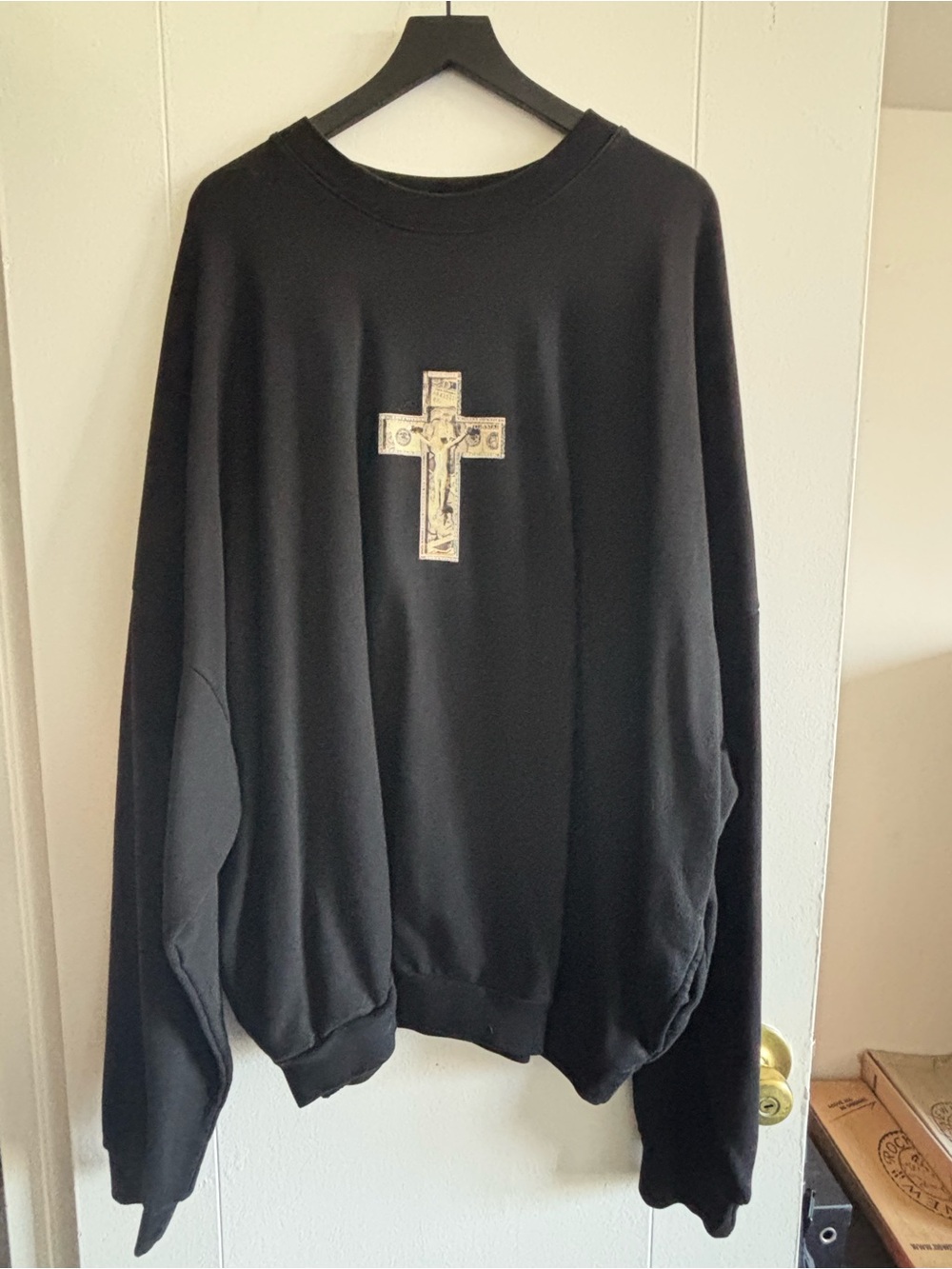 WILLY CHAVARRIA HOOLIGAN SWEATSHIRT